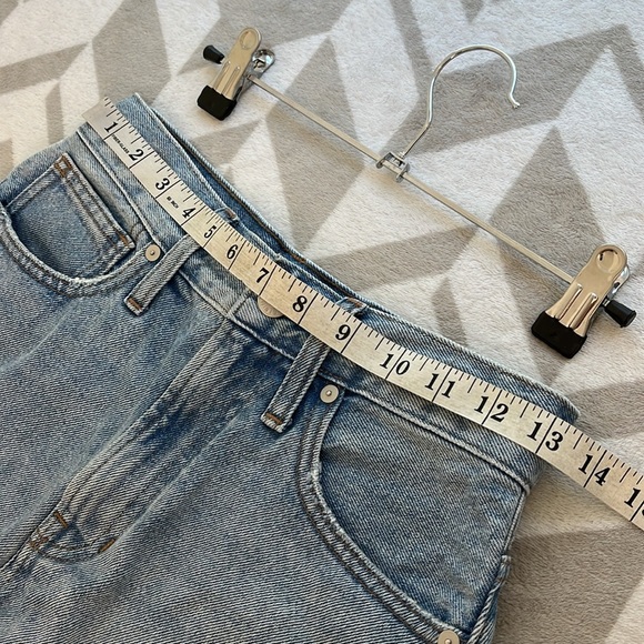 Madewell The Perfect Jean Short in Hedrick Wash size 24 - Picture 9 of 11